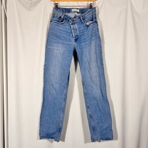 Abercrombie & Fitch The Dad High Rise Jeans